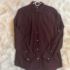 Gently warn Burgundy mens long sleeve dress shirt!